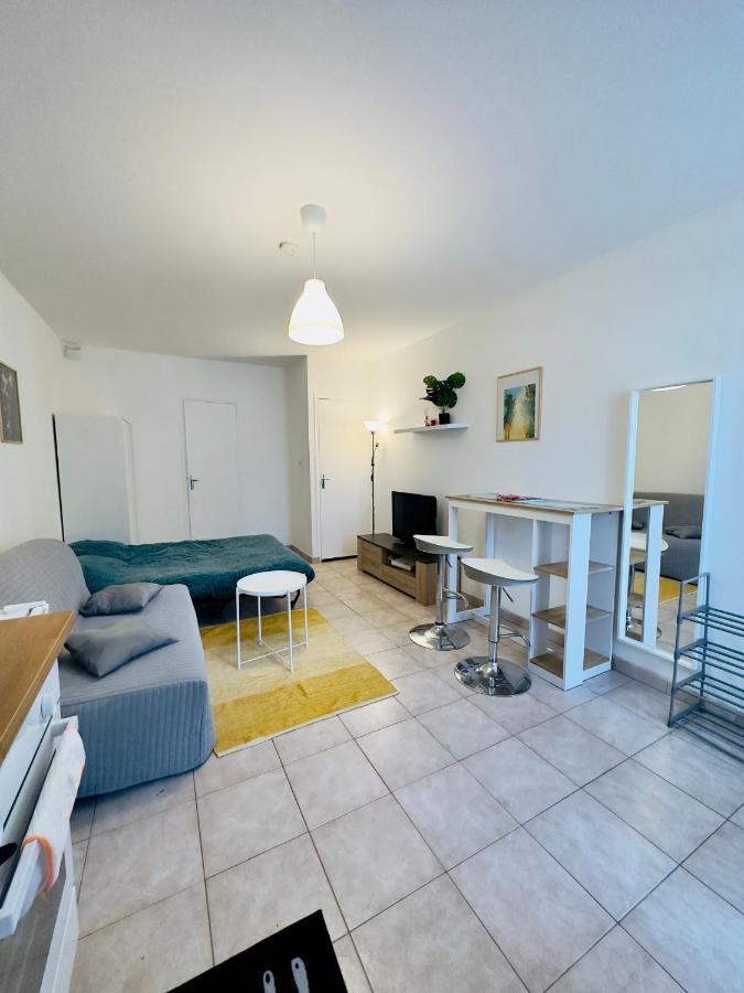 Superbe Studio Proche Disney Champs-Sur-Marne Ngoại thất bức ảnh